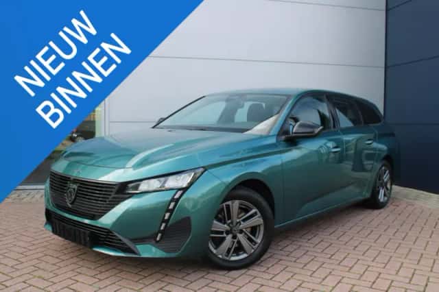 Peugeot 308 (2023) thumbnail 1