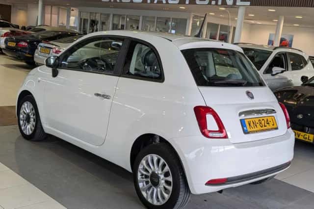Fiat 500 (2016) thumbnail 3