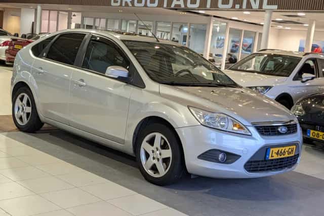 Ford Focus (2008) thumbnail 1