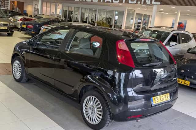 Fiat Grande Punto (2007) thumbnail 3