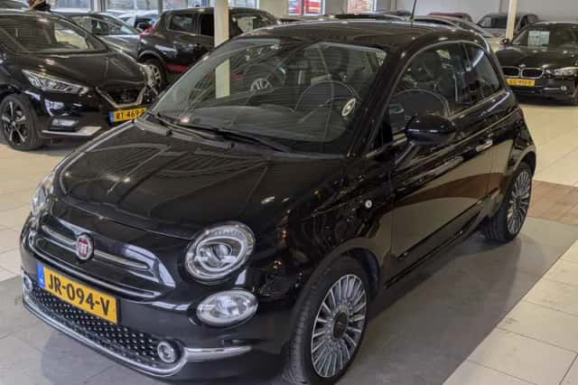 Fiat 500 (2016) thumbnail 2