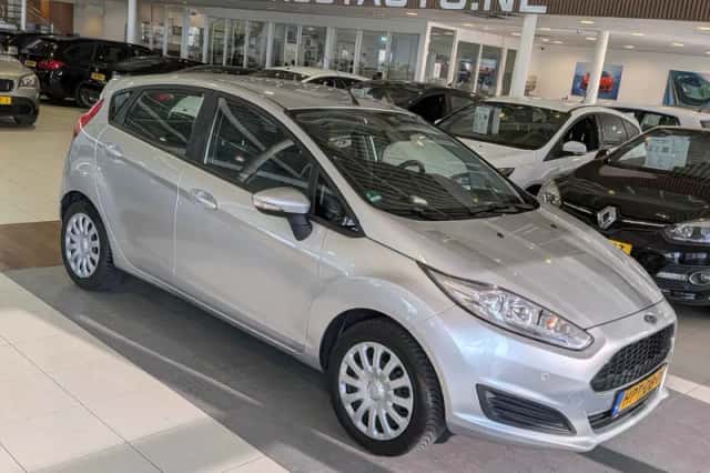 Ford Fiesta (2017) thumbnail 1