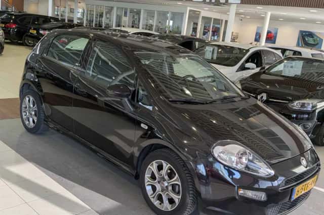 Fiat Punto (2013) thumbnail 1
