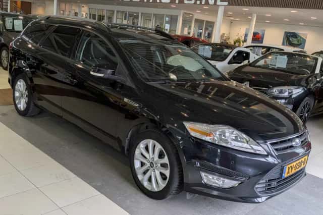 Ford Mondeo (2011) thumbnail 1