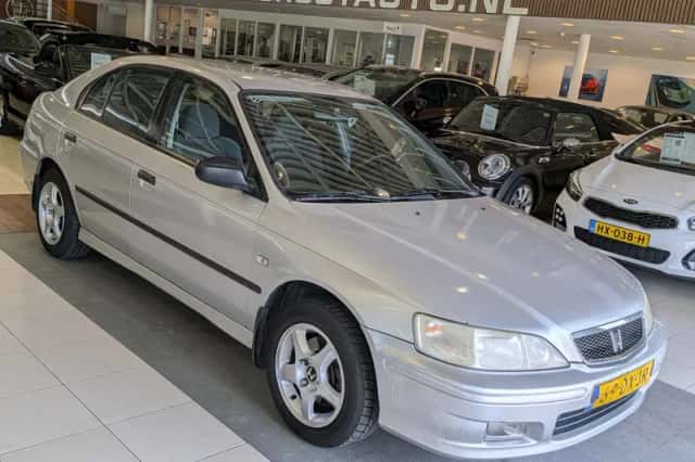 Honda Accord (2000) thumbnail 1