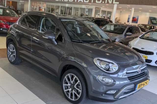 Fiat 500X (2016) thumbnail 1