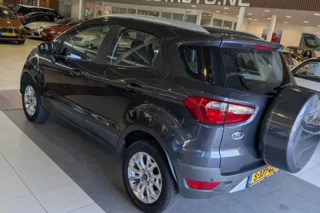 Ford EcoSport (2014) thumbnail 3