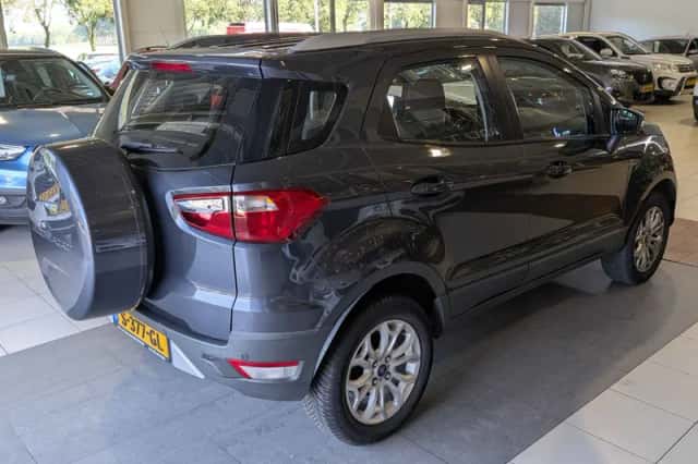 Ford EcoSport (2014) thumbnail 4
