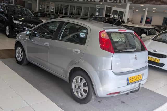 Fiat Grande Punto (2007) thumbnail 3