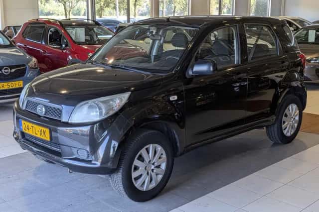 Daihatsu Terios (2006) thumbnail 2