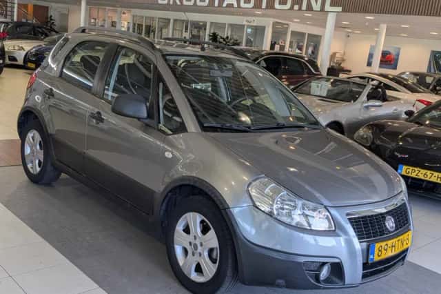 Fiat Sedici (2009) thumbnail 1