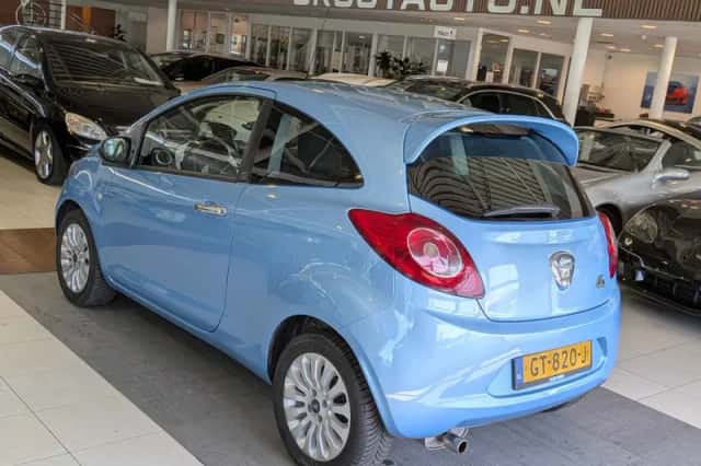 Ford Ka (2015) thumbnail 3