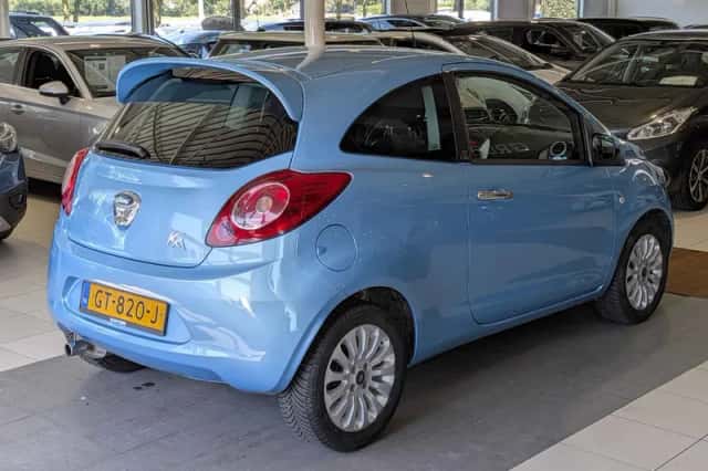 Ford Ka (2015) thumbnail 4