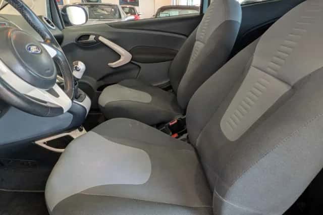 Ford Ka (2015) thumbnail 6