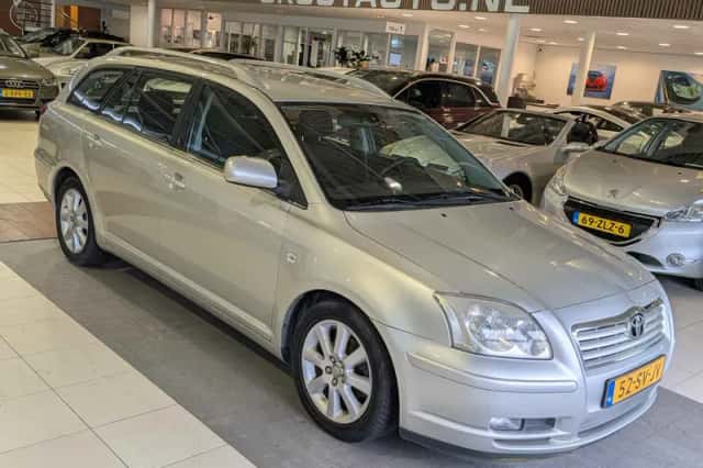 Toyota Avensis (2006) thumbnail 1