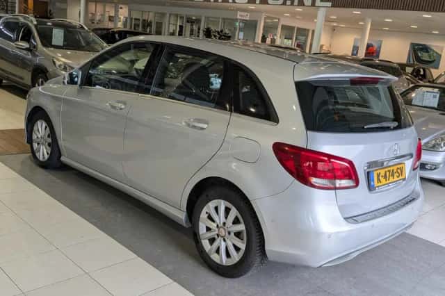 Mercedes-Benz B-Klasse (2015) thumbnail 3