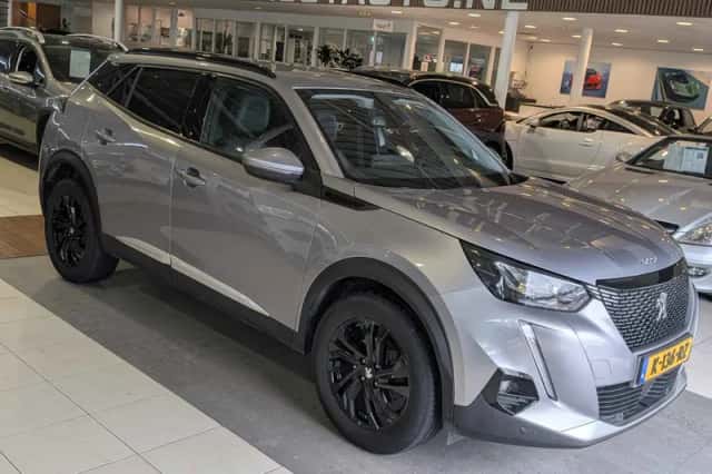 Peugeot 2008 (2020) thumbnail 1