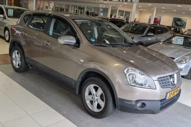Nissan Qashqai (2007) thumbnail 1