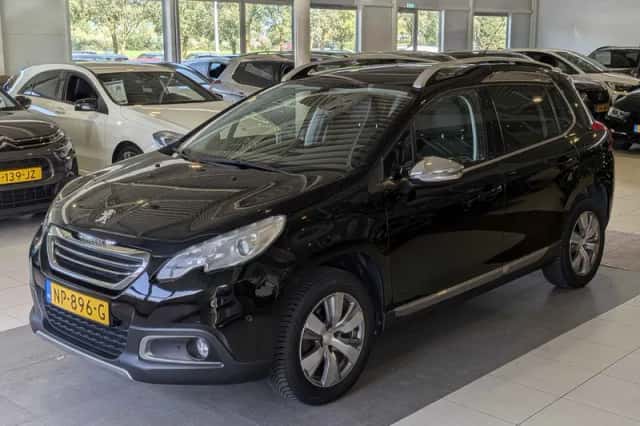 Peugeot 2008 (2015) thumbnail 2
