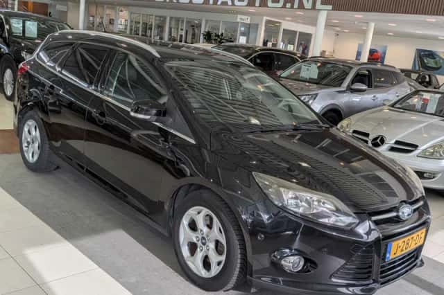 Ford Focus (2014) thumbnail 1