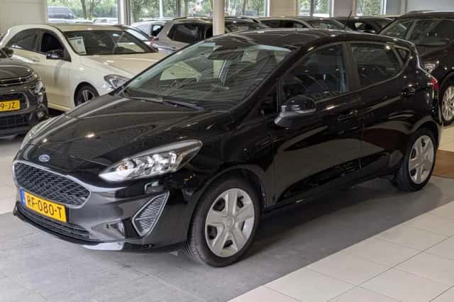 Ford Fiesta (2017) thumbnail 2