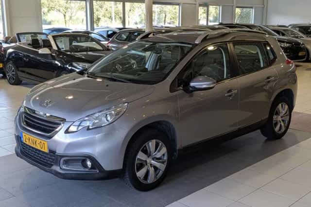 Peugeot 2008 (2013) thumbnail 2