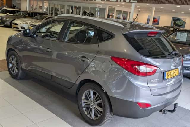 Hyundai ix35 (2014) thumbnail 3
