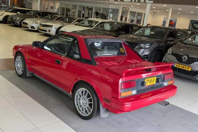 Toyota MR2 (1986) thumbnail 3