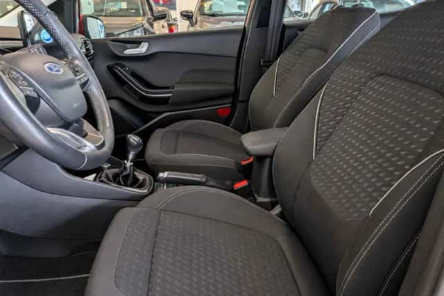 Ford Fiesta (2017) thumbnail 6