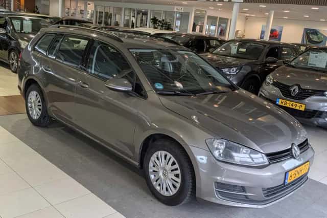 Volkswagen Golf (2013) thumbnail 1