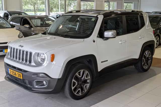 Jeep Renegade (2015) thumbnail 2