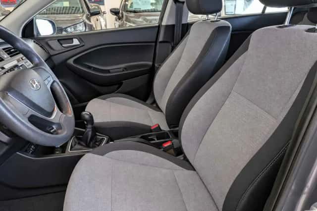 Hyundai i20 (2015) thumbnail 6