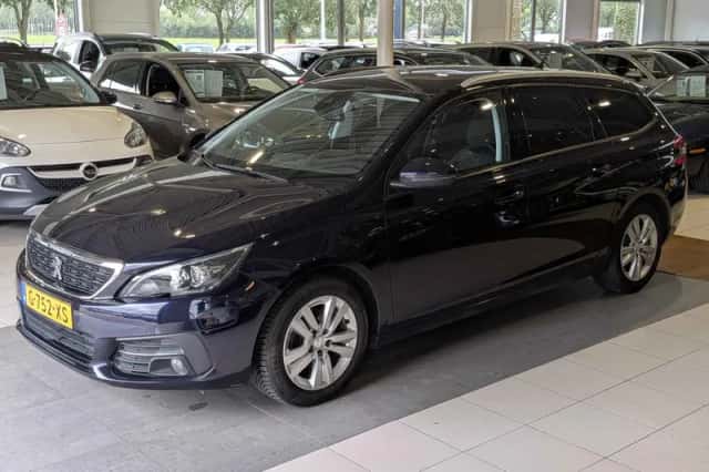Peugeot 308 (2020) thumbnail 2
