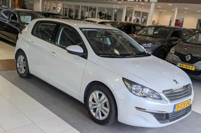 Peugeot 308 (2014) thumbnail 1