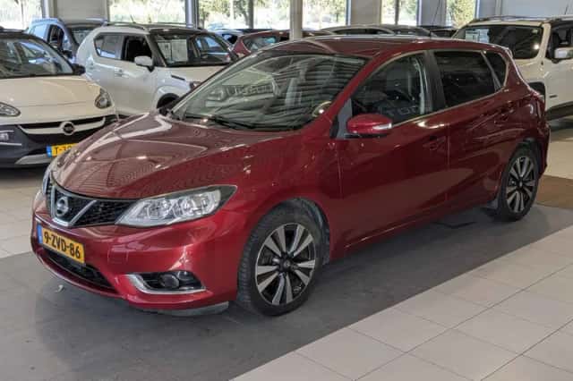 Nissan Pulsar (2015) thumbnail 2