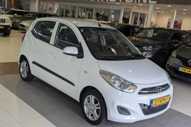 Hyundai i10 (2011) thumbnail 1