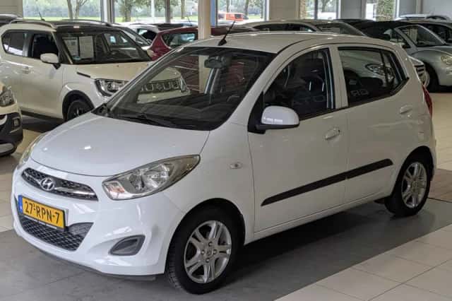 Hyundai i10 (2011) thumbnail 2