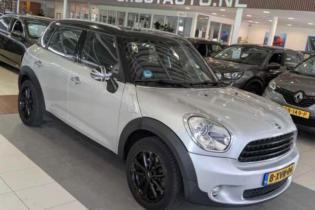 MINI Countryman (2011) thumbnail 1