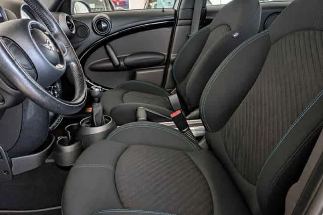 MINI Countryman (2011) thumbnail 6
