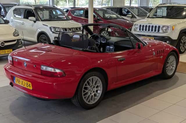BMW Z3 (1996) thumbnail 4