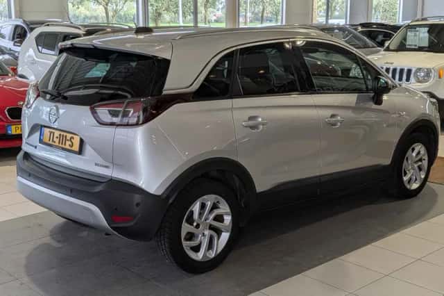 Opel Crossland (2018) thumbnail 4
