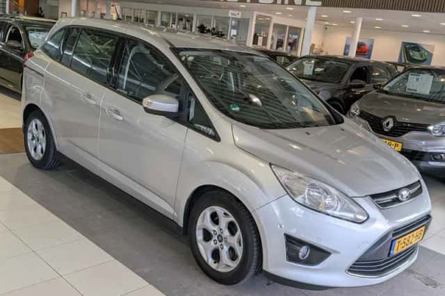 Ford Grand C-Max (2014) thumbnail 1