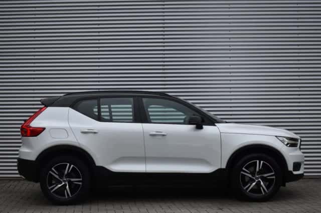 Volvo XC40 (2019) thumbnail 5
