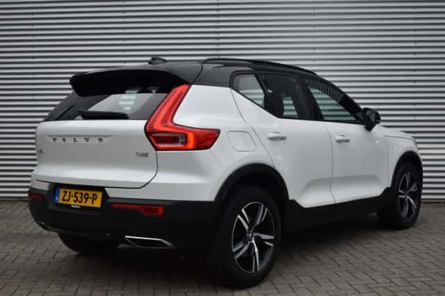Volvo XC40 (2019) thumbnail 6