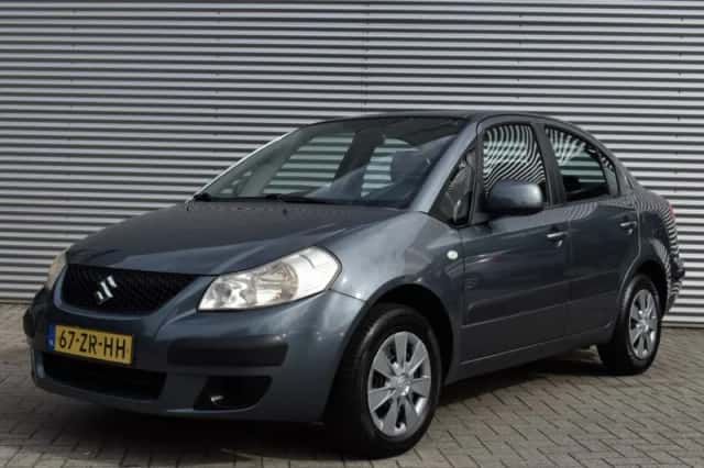Suzuki SX4 (2008) thumbnail 1