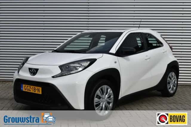 Toyota Aygo X (2024) thumbnail 1