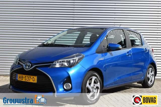 Toyota Yaris (2015) thumbnail 1