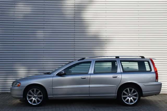 Volvo V70 (2007) thumbnail 3