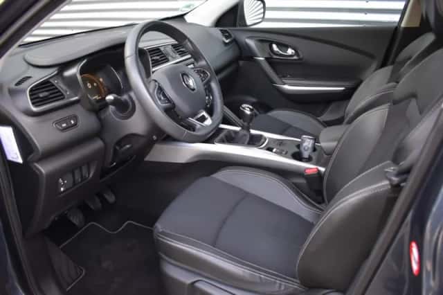 Renault Kadjar (2015) thumbnail 5