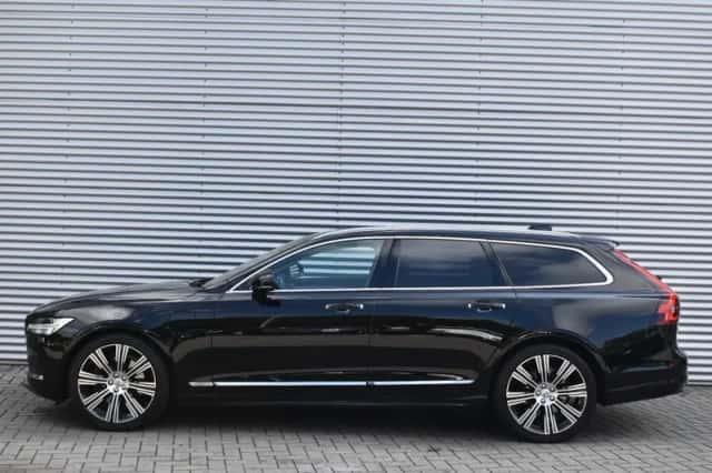 Volvo V90 (2020) thumbnail 2